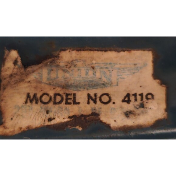 Antique/Vintage Union Steel Chest Corporarion Toolbox/Fishingbox Made In USA - Picture 4 of 11